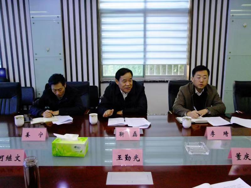 济南市民营经济发展局局长靳磊到完美体育官网登录_完美online（中国）
集团调研