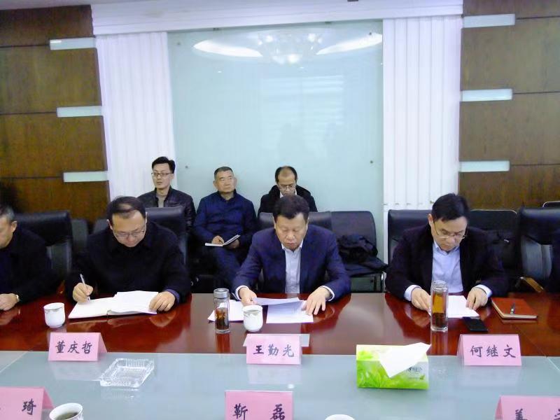 济南市民营经济发展局局长靳磊到完美体育官网登录_完美online（中国）
集团调研