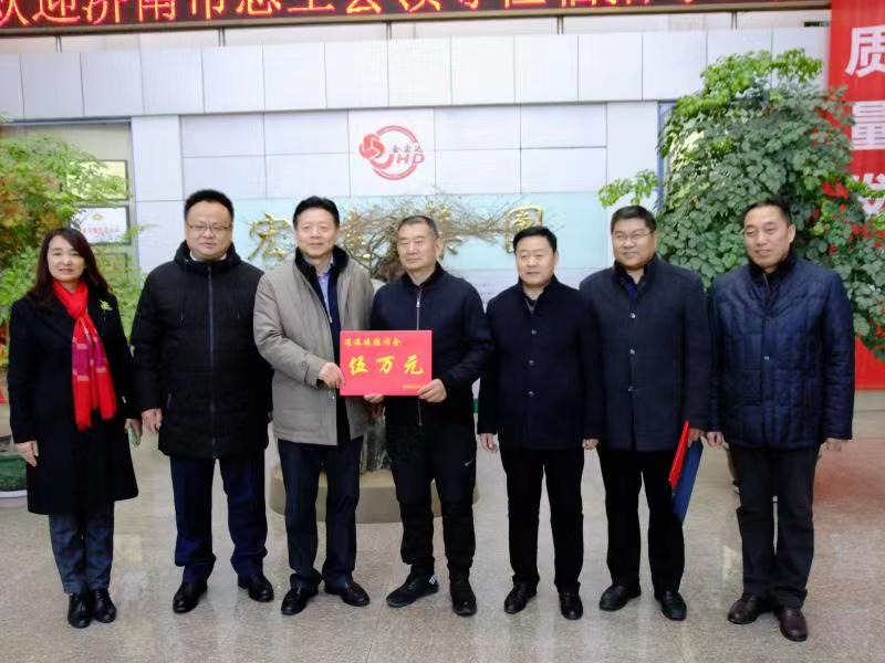 济南市总工会常务副主席傅金峰到完美体育官网登录_完美online（中国）
集团走访慰问