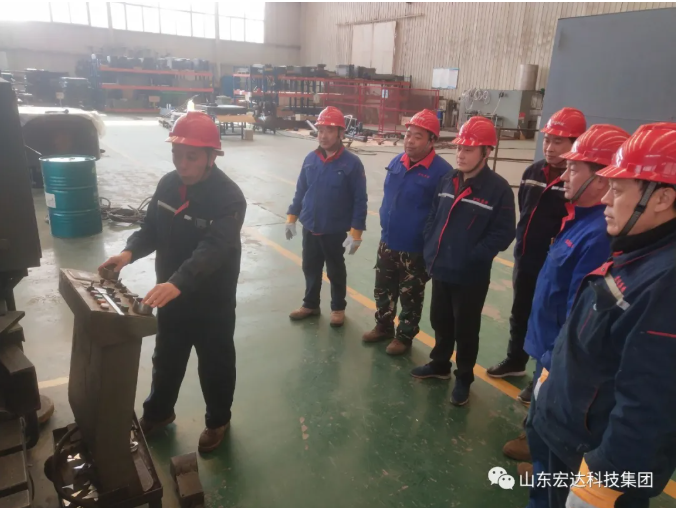 完美体育官网登录_完美online（中国）
落实“开工第一课”活动