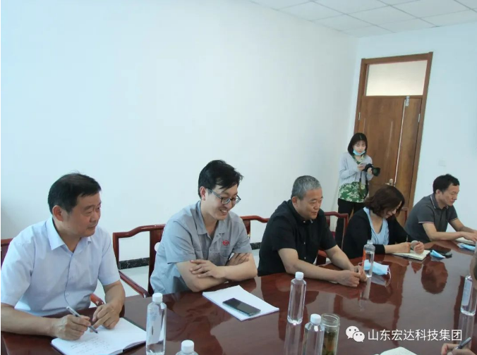 长清区总工会领导到完美体育官网登录_完美online（中国）
集团调研